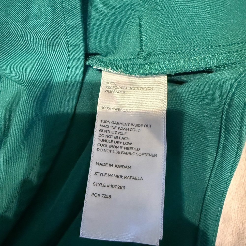 Figs Hunter Green Rafaela Scrub Top - Picture 3 of 3